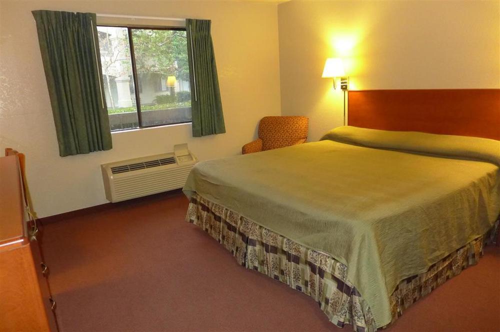Good Nite Inn Fremont Szoba fotó